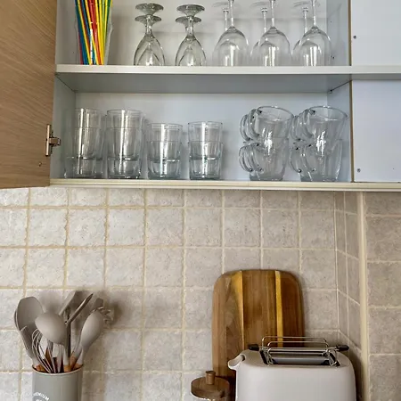 Hera * Agios Theodoros