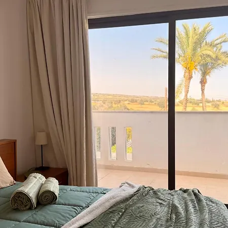 Hera * Agios Theodoros