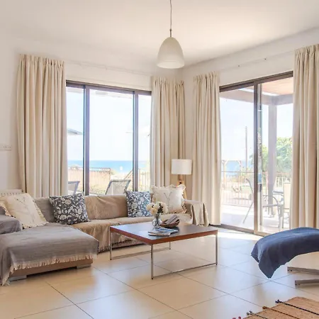 Villa Hera Agios Theodoros