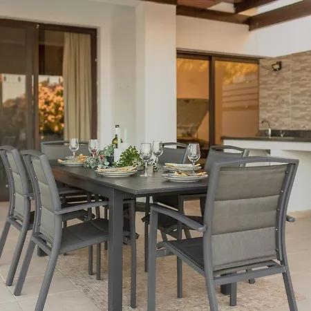 Hera Villa Agios Theodoros