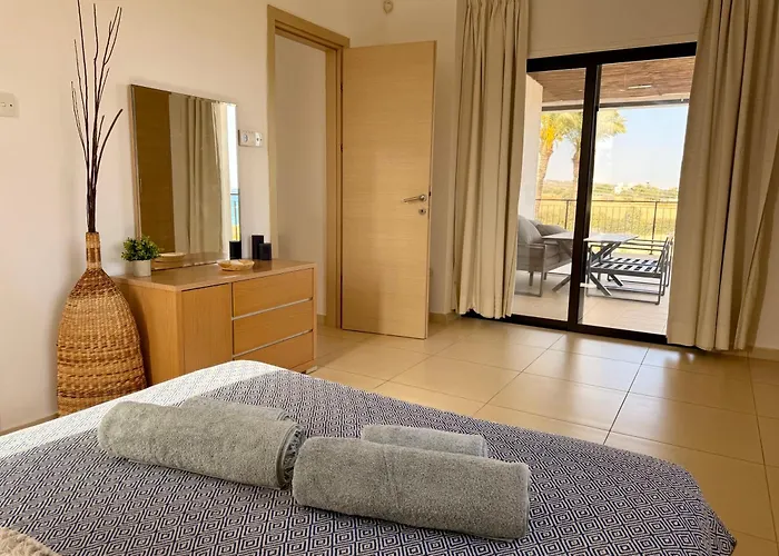 Hera * Agios Theodoros